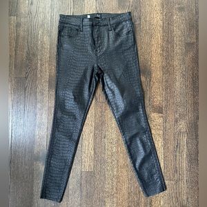 Kut from Kloth Connie fab ab ankle skinny denim.